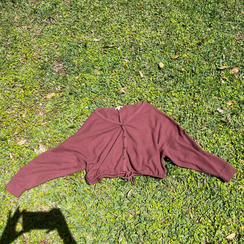 waffle knit top - Picture 2 of 3